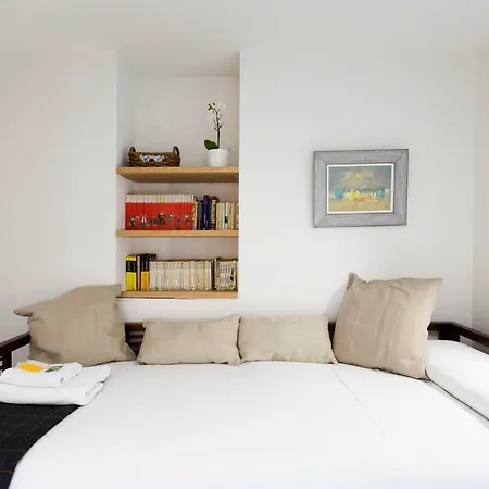 Hontza By Smiling Hondarribia